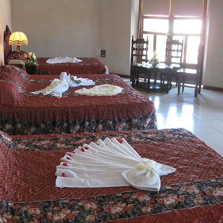 Hotel Plaza Yucatan Ticul Eksteriør billede